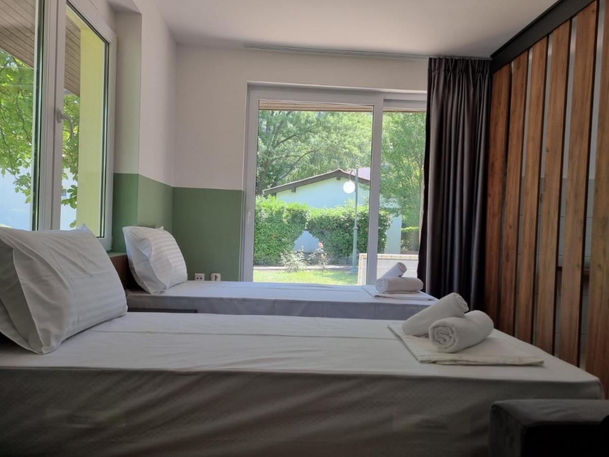 Fuk-Tak'S Bungalow Dojran Eksteriør bilde